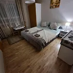 Marta M & Sauna 3*