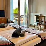 Marta M & Sauna Πανσιόν 3*