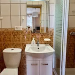 Marta M & Sauna Πανσιόν 3*