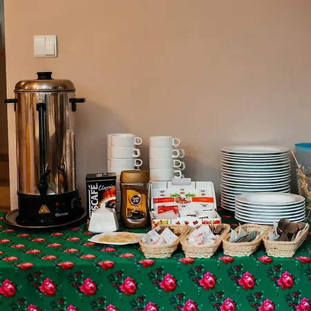 Marta M Sauna Jacuzzi بيت ضيافة