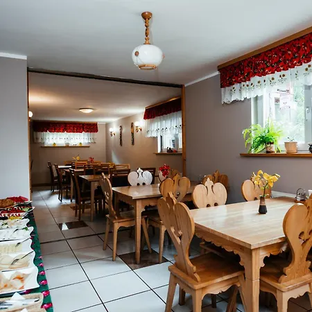 Marta M Sauna Jacuzzi Vendégház