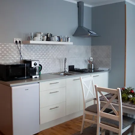 Marta M Sauna Jacuzzi زاكوباني