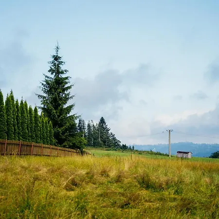 Marta M Sauna Jacuzzi بيت ضيافة