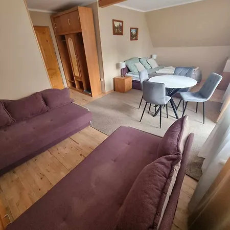 Marta M Sauna Jacuzzi Vendégház