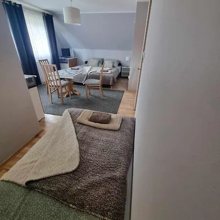 Marta M Sauna Jacuzzi Vendégház 3*