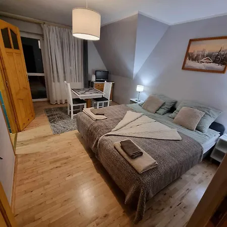 Konukevi Marta M Sauna Jacuzzi *