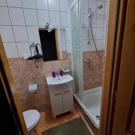 Marta M Sauna Jacuzzi Vendégház 3*