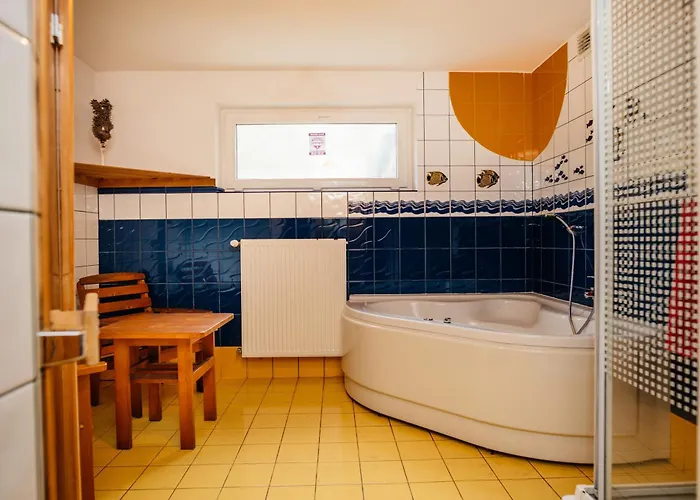 Πανσιόν Marta M & Sauna Ζακοπάνε