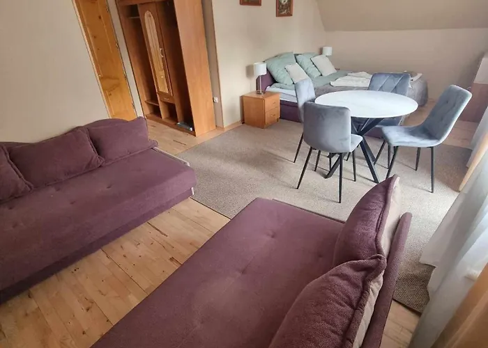 Marta M Sauna Jacuzzi Πανσιόν